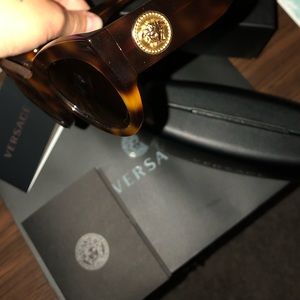 Brand NEW Versace Women’s Sunglasses